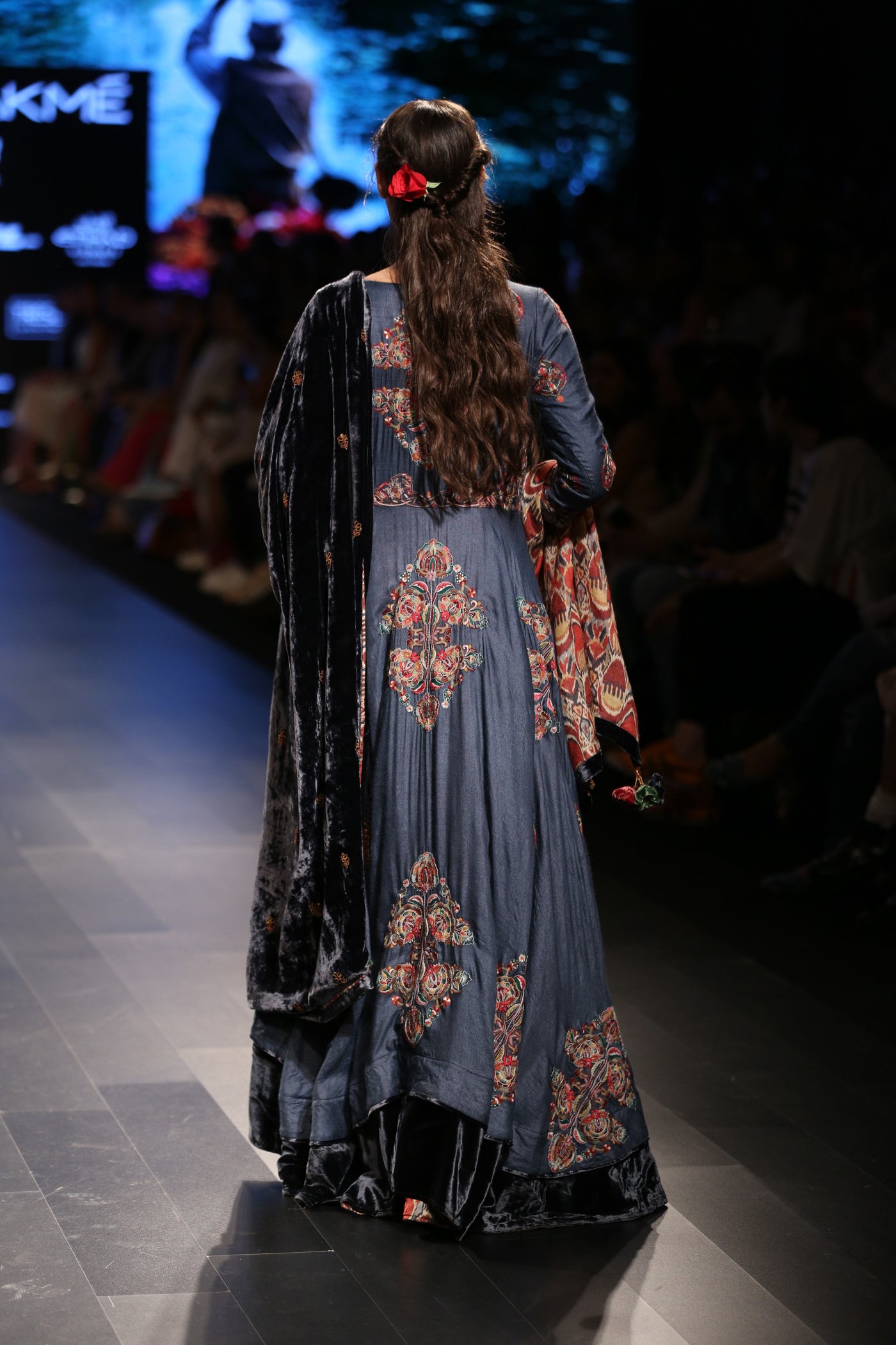 Embroidered Dress With Pant