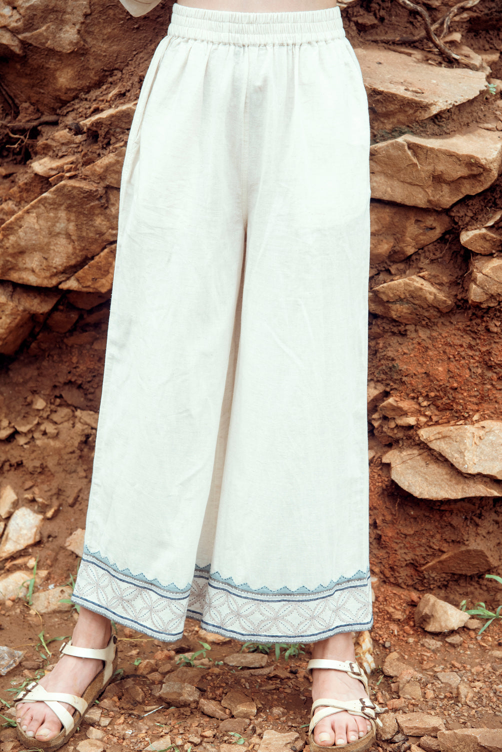 Pant With Embroidered Border